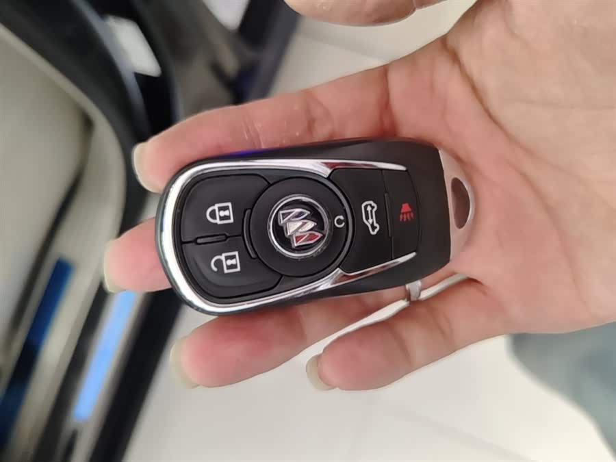 Buick GL8 2023 ES Luxurious - zdjęcie 9