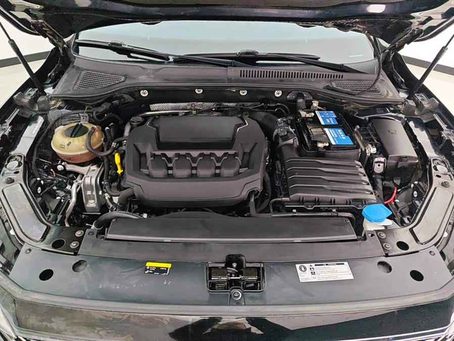 Passat 2023 330TSI Starry Luxury - zdjęcie 10