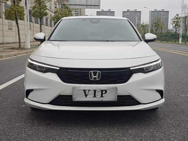 2023 Model 240 TURBO CVT Luxury Edition - zdjęcie 11
