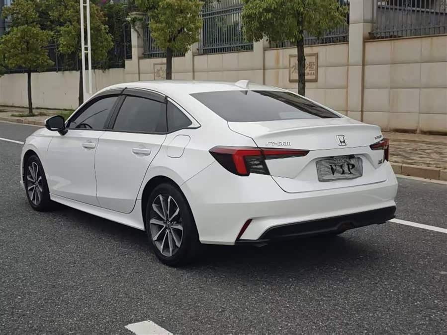 2023 Model 240 TURBO CVT Luxury Edition - zdjęcie 9