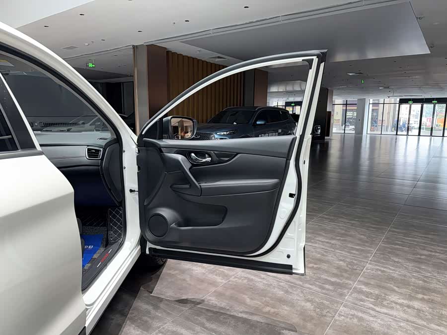 2023 Nissan X-Trail Classic 2.0L CVT XV Comfort Edition - zdjęcie 12