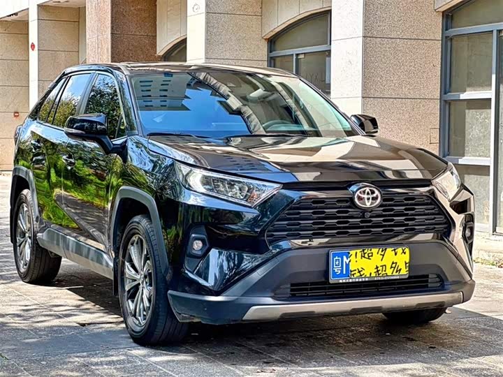 2023 RAV4 2.0L CVT 2WD Fashion - zdjęcie 12