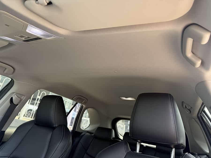 2023 Toyota 2.0L CVT 2WD Leading - zdjęcie 15