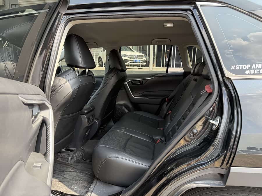 2023 Toyota 2.0L CVT 2WD Leading - zdjęcie 10