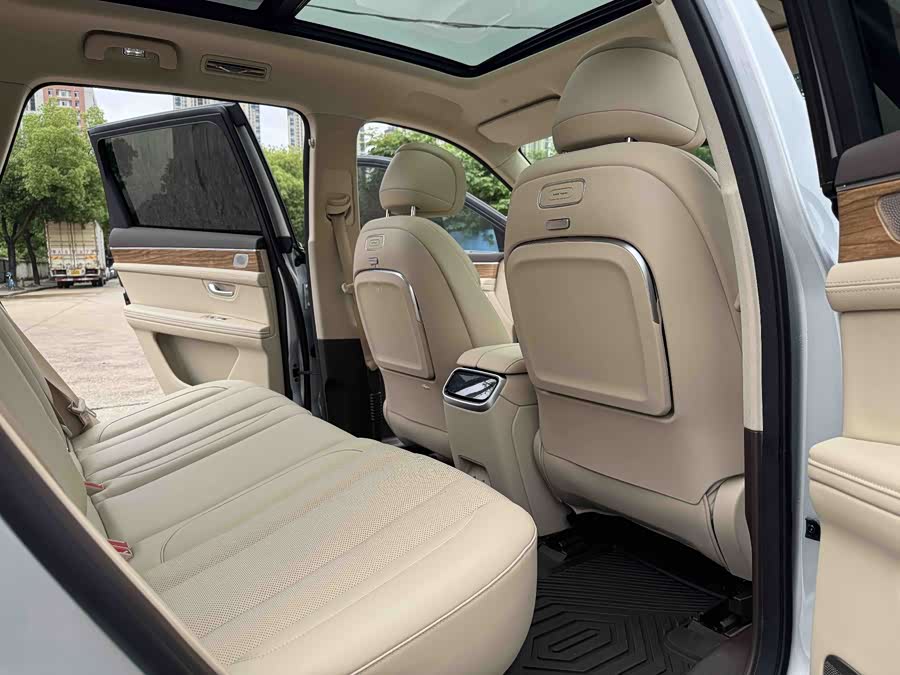 AITO M7 2024 1.5T Smart Drive Four-Wheel Drive Max Version 5-Seater - zdjęcie 9
