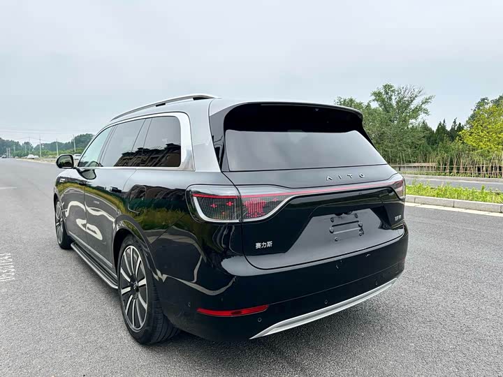 AITO M9 2024 Range Extender Ultra Edition 42kWh 6-Seater - zdjęcie 16