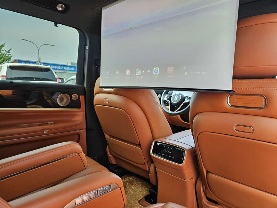 AITO M9 2024 Range Extender Ultra Edition 42kWh 6-Seater - zdjęcie 16