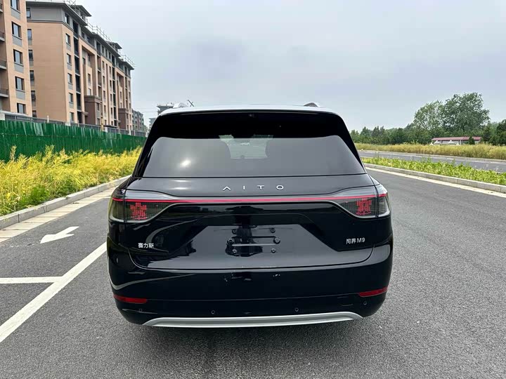 AITO M9 2024 Range Extender Ultra Edition 42kWh 6-Seater - zdjęcie 17