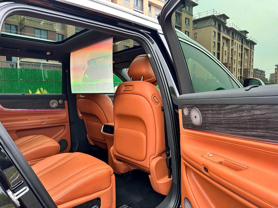 AITO M9 2024 Range Extender Ultra Edition 42kWh 6-Seater - zdjęcie 6