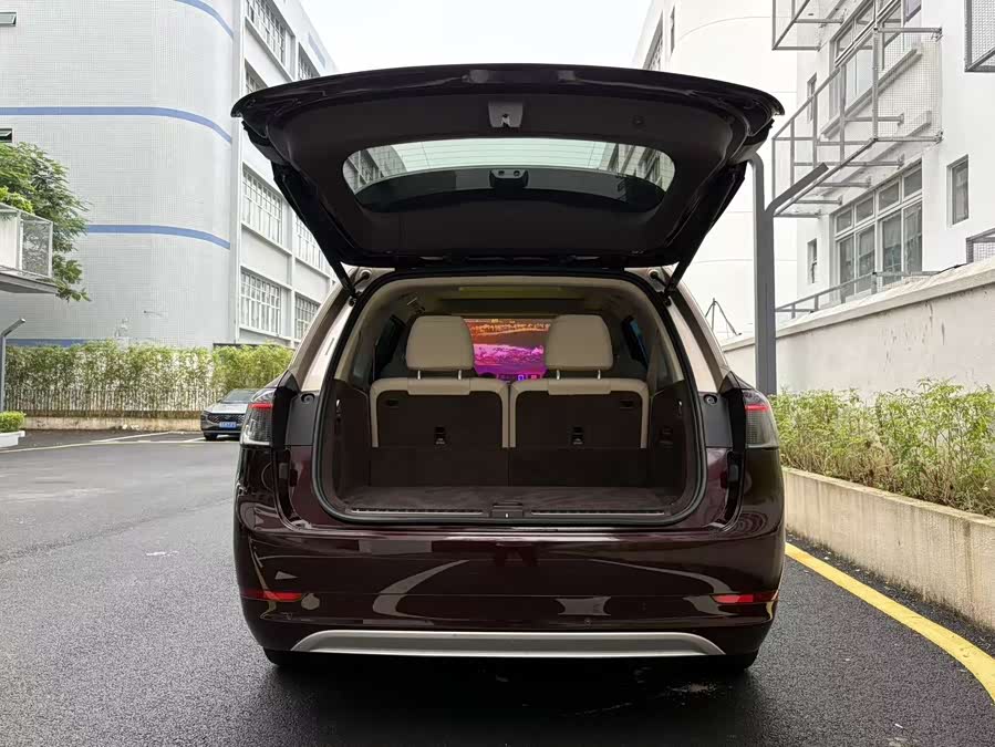 AITO M9 2025 Range Extender Ultra Version 52kWh 6-Seater (192-Line Laser Radar) - zdjęcie 5