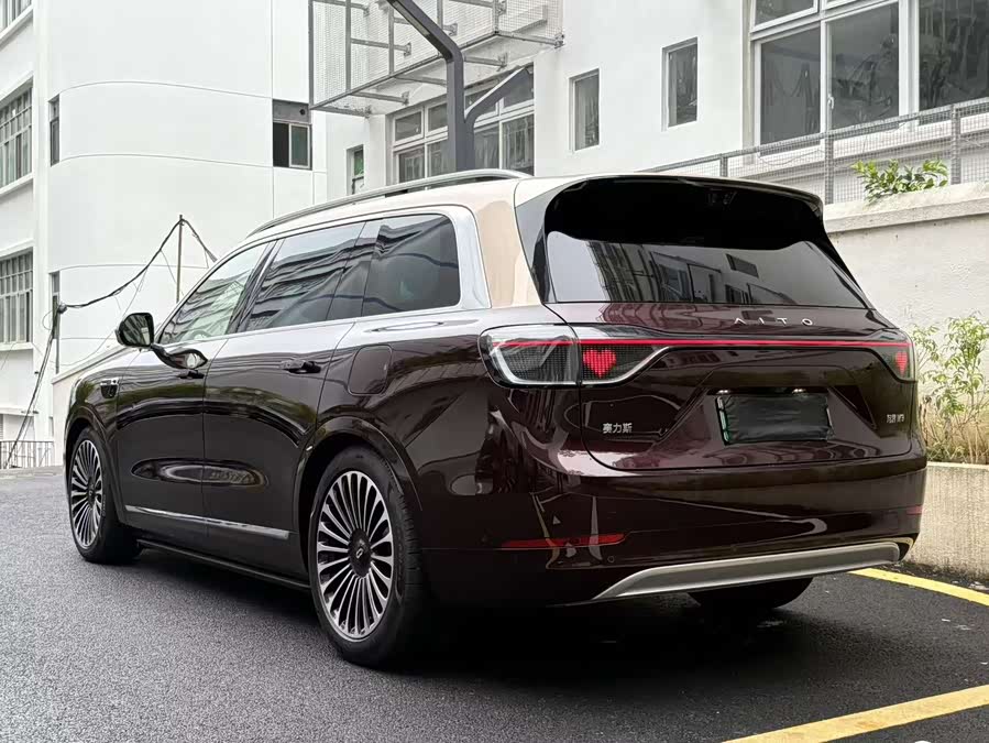 AITO M9 2025 Range Extender Ultra Version 52kWh 6-Seater (192-Line Laser Radar) - zdjęcie 6