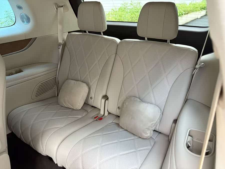 AITO M9 2025 Range Extender Ultra Version 52kWh 6-Seater (192-Line Laser Radar) - zdjęcie 7