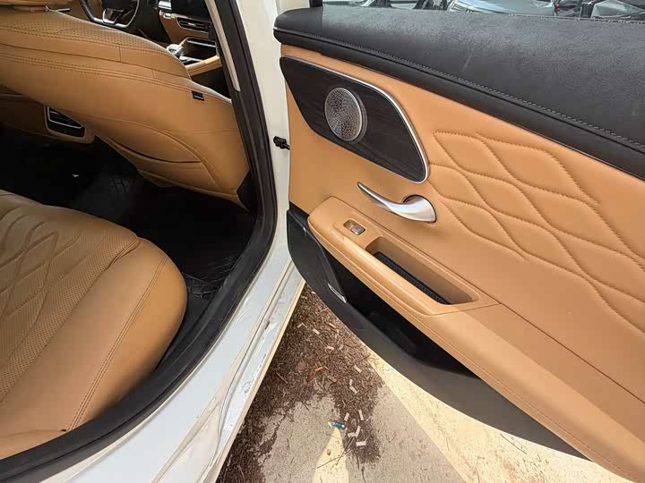 Ariya 8 PRO 2025 1.6T DCT Standard - zdjęcie 15