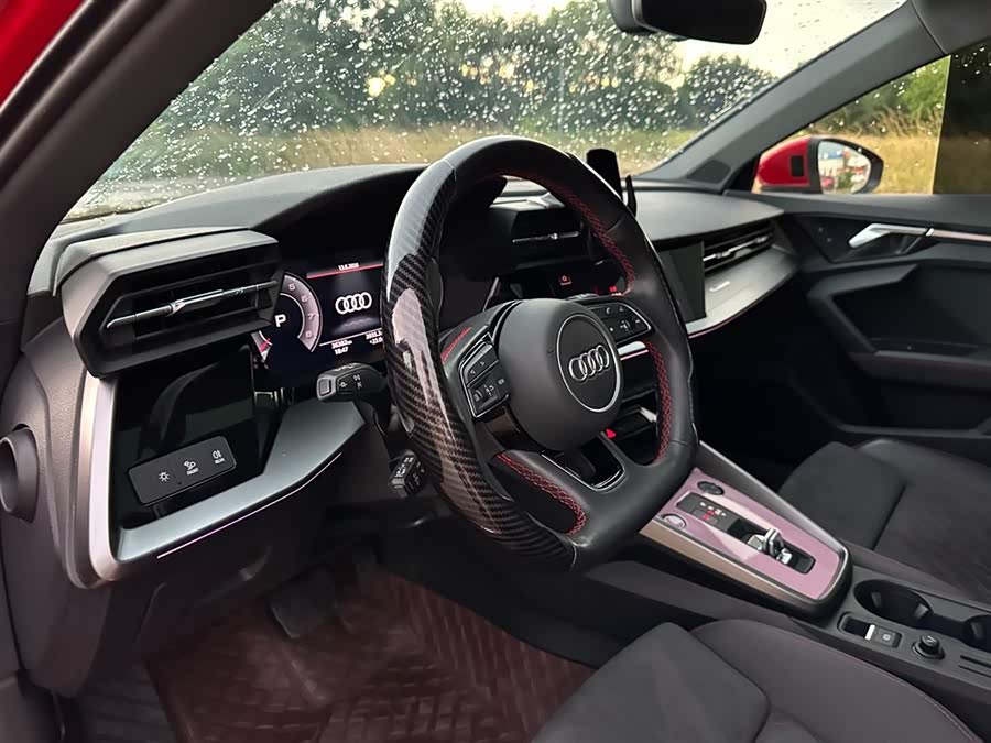 Audi A3 2021 Sportback 35 TFSI Luxury Sport - zdjęcie 13