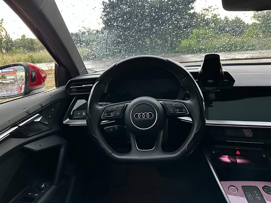 Audi A3 2021 Sportback 35 TFSI Luxury Sport - zdjęcie 18