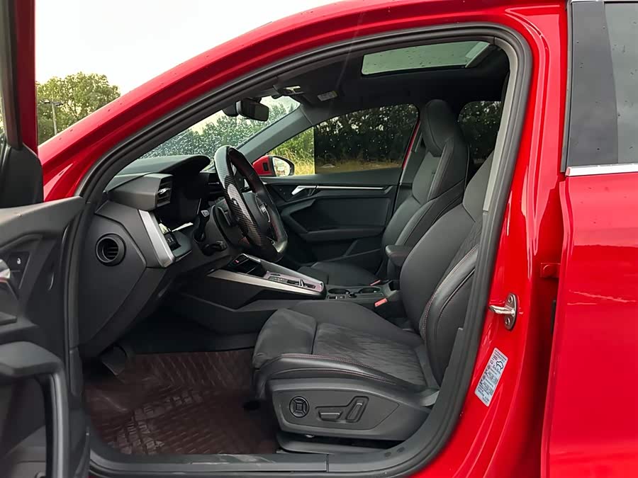 Audi A3 2021 Sportback 35 TFSI Luxury Sport - zdjęcie 8