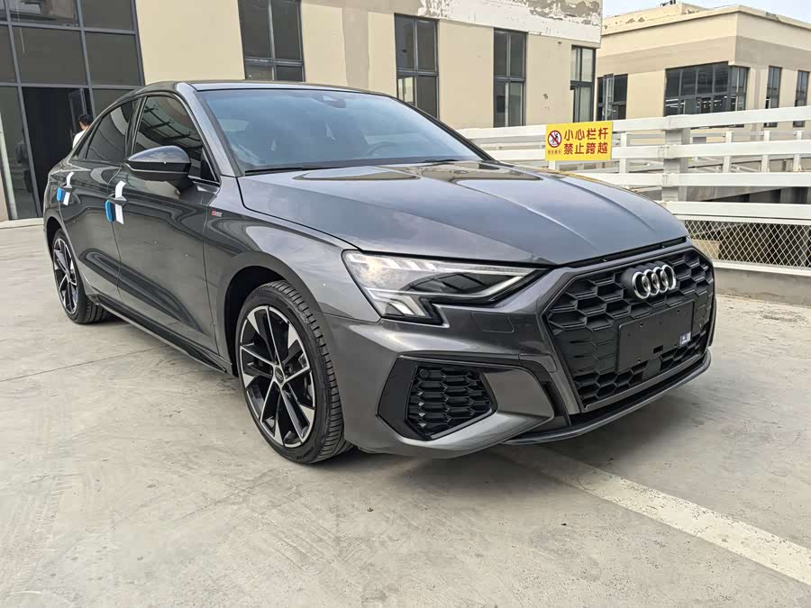 Audi A3 2022 A3L Limousine 35 TFSI Fashion Sport - zdjęcie 3