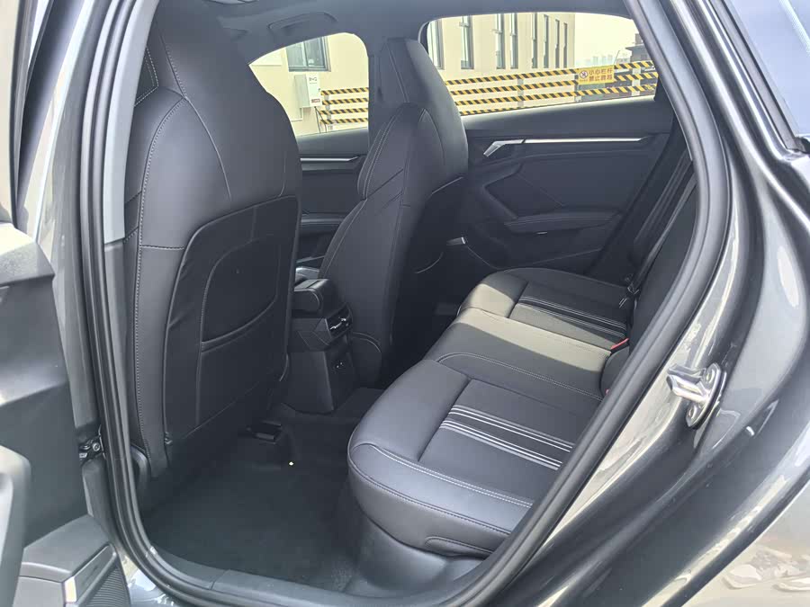 Audi A3 2022 A3L Limousine 35 TFSI Fashion Sport - zdjęcie 5
