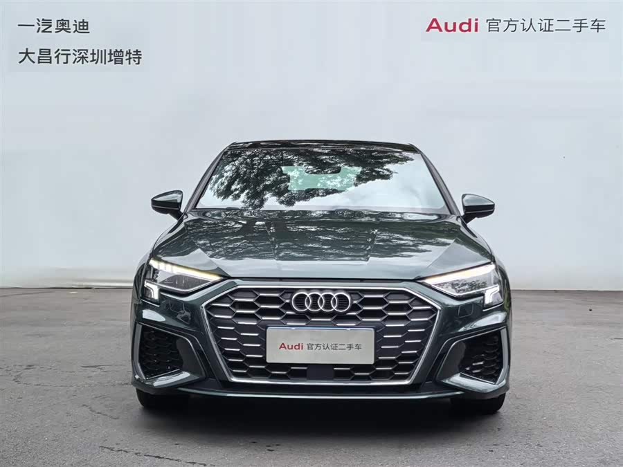 Audi A3 2022 A3L Limousine 35 TFSI Luxury Sport - zdjęcie 2