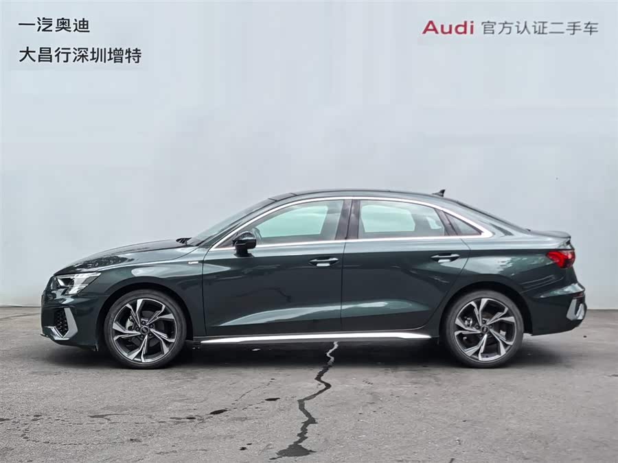 Audi A3 2022 A3L Limousine 35 TFSI Luxury Sport - zdjęcie 4