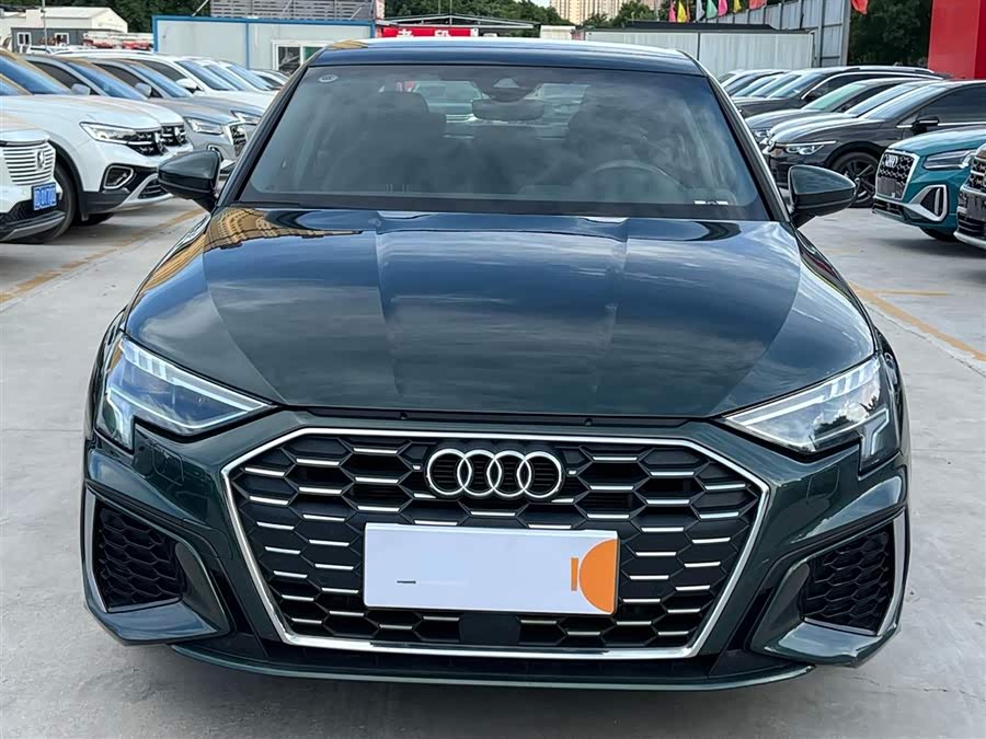 Audi A3 2023 A3L Limousine 35 TFSI Fashion Sport - zdjęcie 2