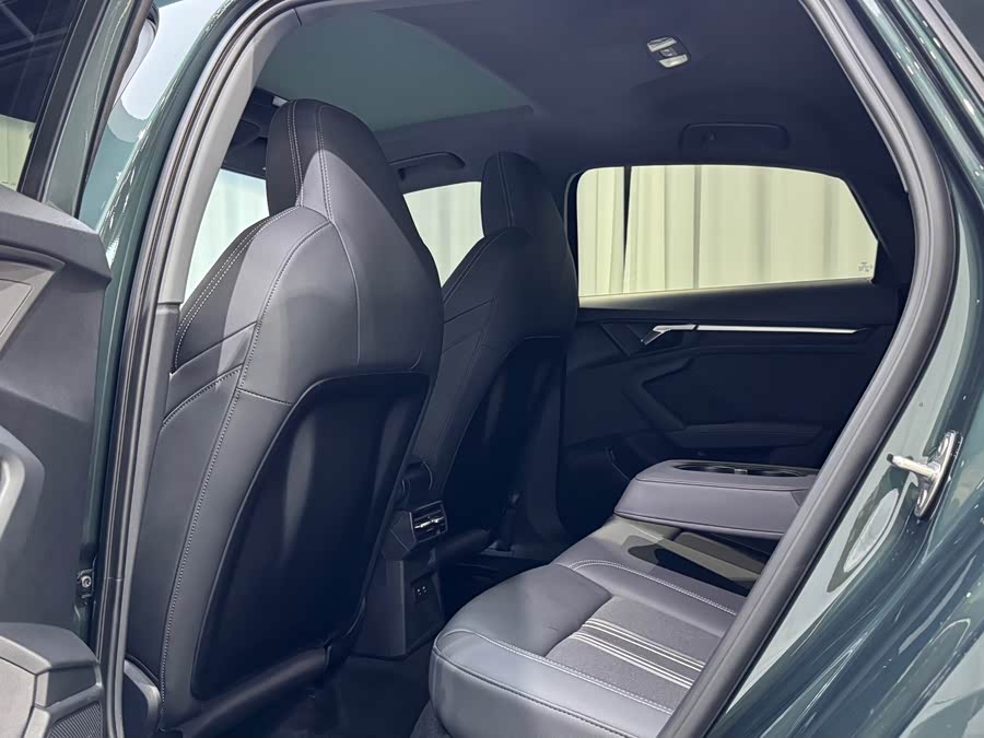 Audi A3 2023 A3L Limousine 35 TFSI Fashion Sport - zdjęcie 13