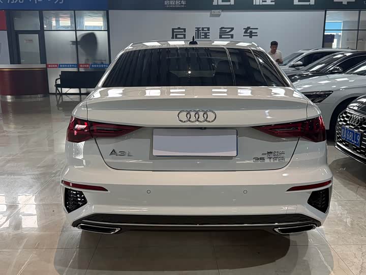 Audi A3 2023 A3L Limousine 35 TFSI Fashion Sport - zdjęcie 13