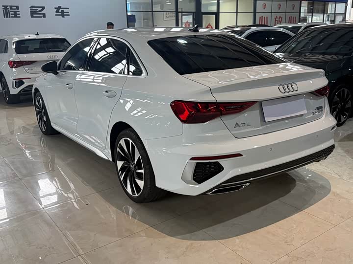 Audi A3 2023 A3L Limousine 35 TFSI Fashion Sport - zdjęcie 14