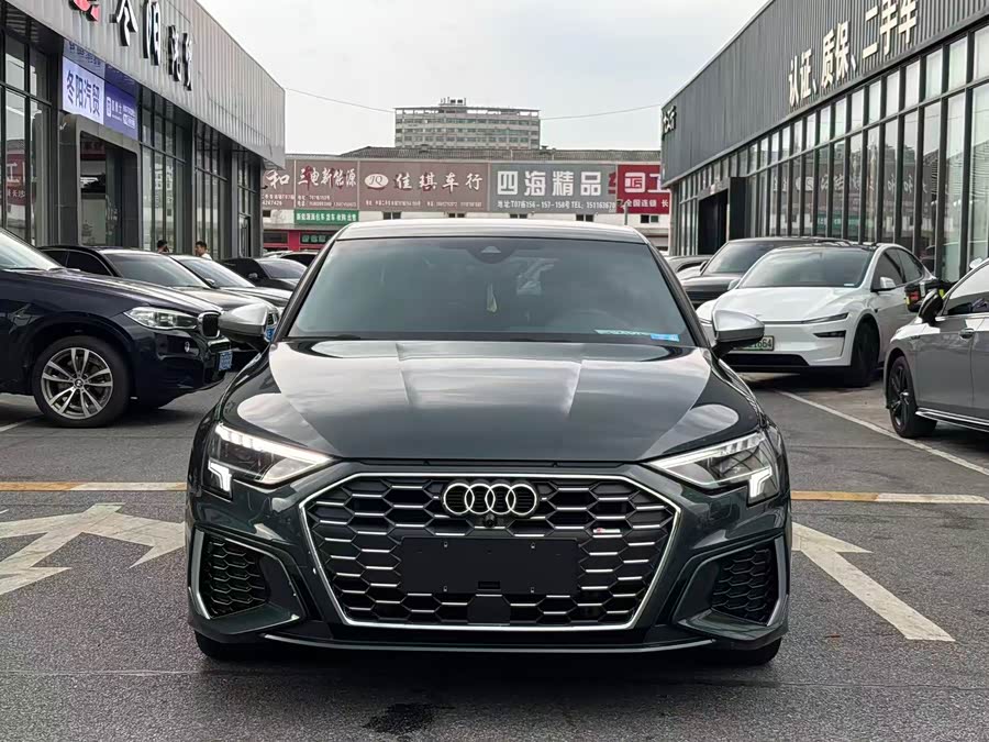 Audi A3 2023 A3L Limousine 35 TFSI Fashion Sport - zdjęcie 3