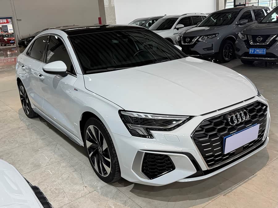 Audi A3 2023 A3L Limousine 35 TFSI Fashion Sport - zdjęcie 3