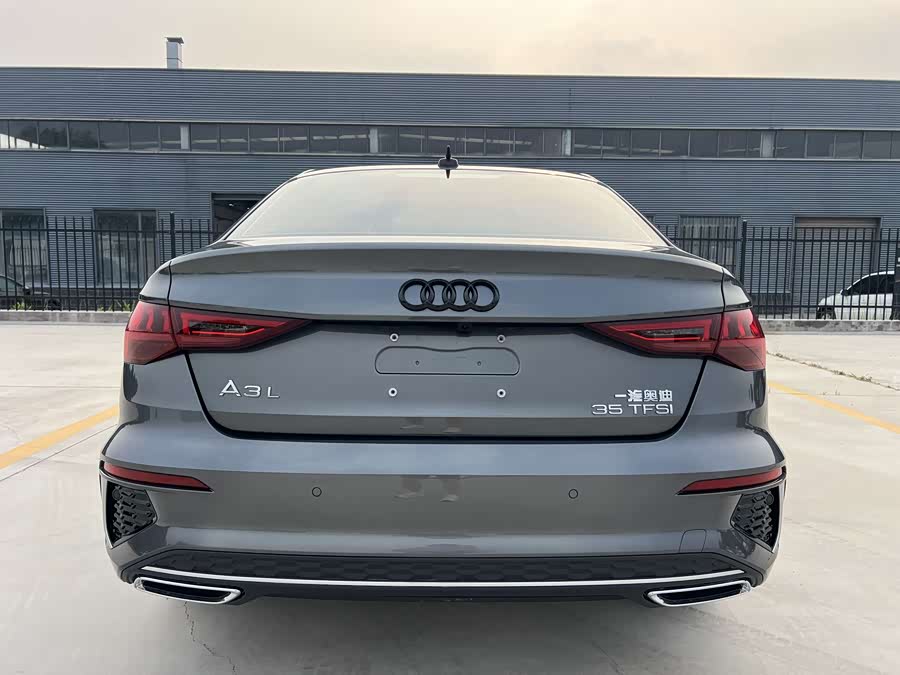 Audi A3 2023 A3L Limousine 35 TFSI Fashion Sport - zdjęcie 6