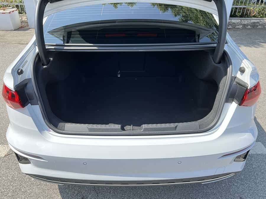 Audi A3 2023 A3L Limousine 35 TFSI Fashion Sport - zdjęcie 8