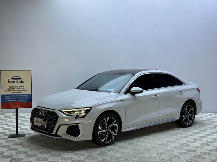 Audi A3 2023 A3L Limousine 35 TFSI Luxury Sport - zdjęcie 13
