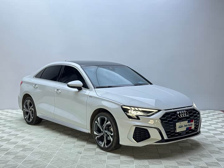 Audi A3 2023 A3L Limousine 35 TFSI Luxury Sport - zdjęcie 15