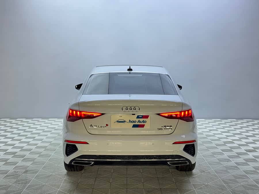 Audi A3 2023 A3L Limousine 35 TFSI Luxury Sport - zdjęcie 5