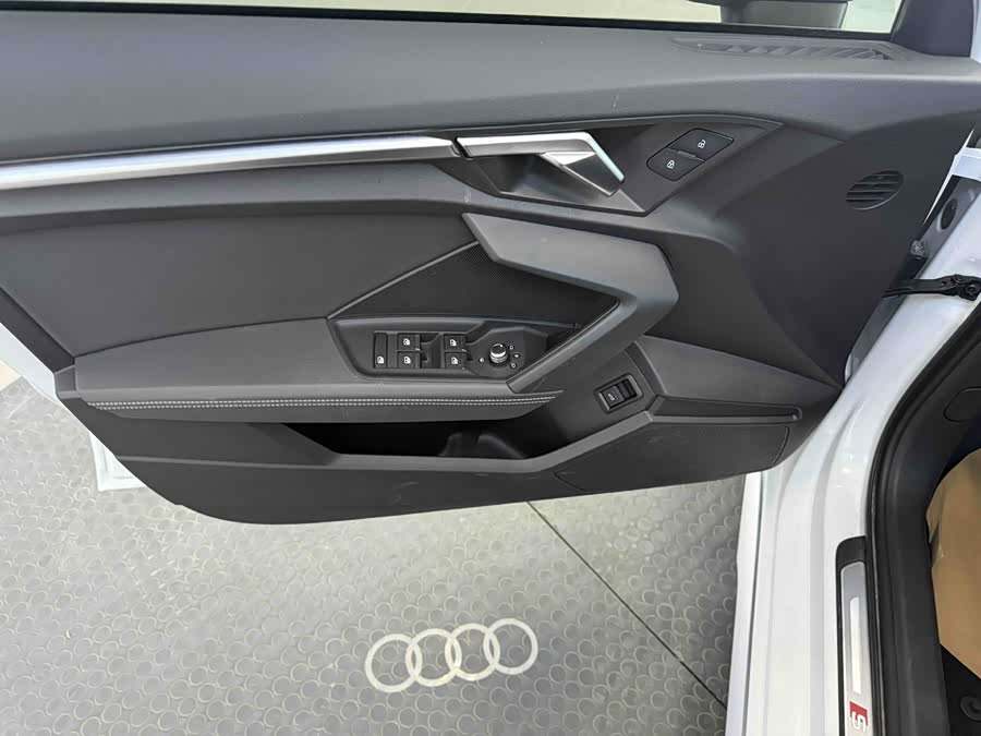 Audi A3 2023 Facelift A3L Limousine 35 TFSI Fashion Sport Type - zdjęcie 11