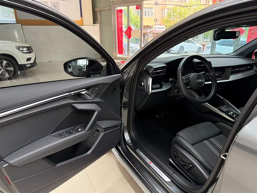 Audi A3 2023 Facelift A3L Limousine 35 TFSI Fashion Sport Type - zdjęcie 13