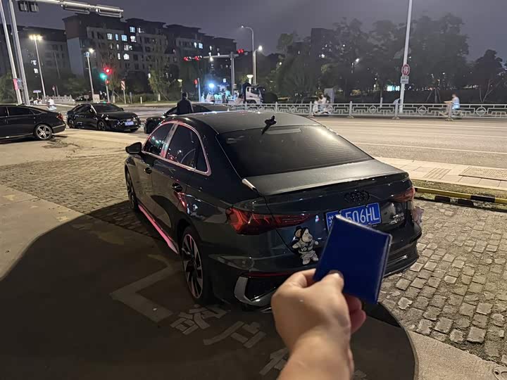 Audi A3 2023 Facelift A3L Limousine 35 TFSI Fashion Sport Type - zdjęcie 17