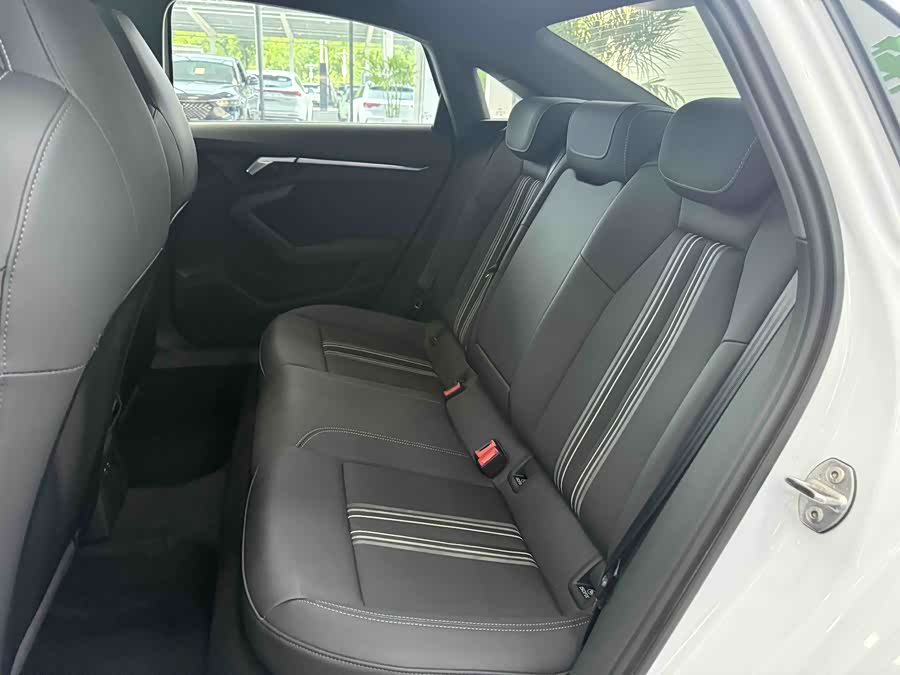Audi A3 2023 Facelift A3L Limousine 35 TFSI Fashion Sport Type - zdjęcie 18