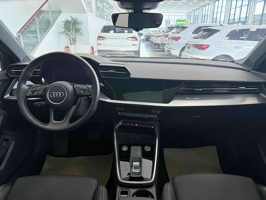 Audi A3 2023 Facelift A3L Limousine 35 TFSI Fashion Sport Type - zdjęcie 19