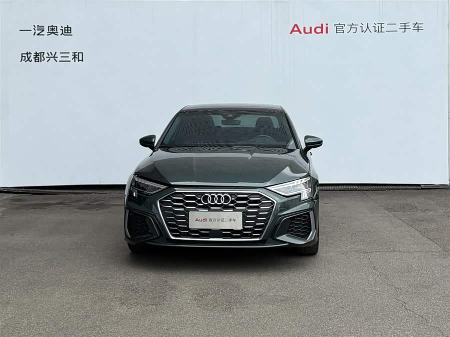 Audi A3 2024 A3L Limousine 35 TFSI Fashion Sport - zdjęcie 2