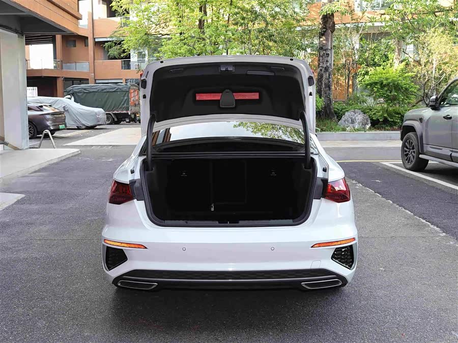 Audi A3 2024 A3L Limousine 35 TFSI Fashion Sport - zdjęcie 15