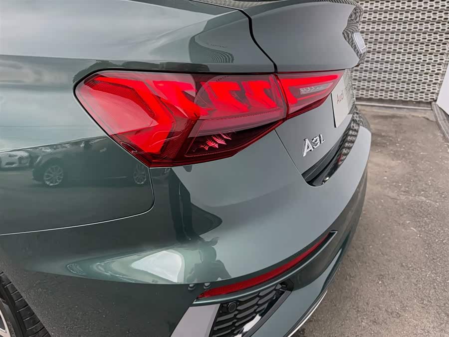 Audi A3 2024 A3L Limousine 35 TFSI Fashion Sport - zdjęcie 17