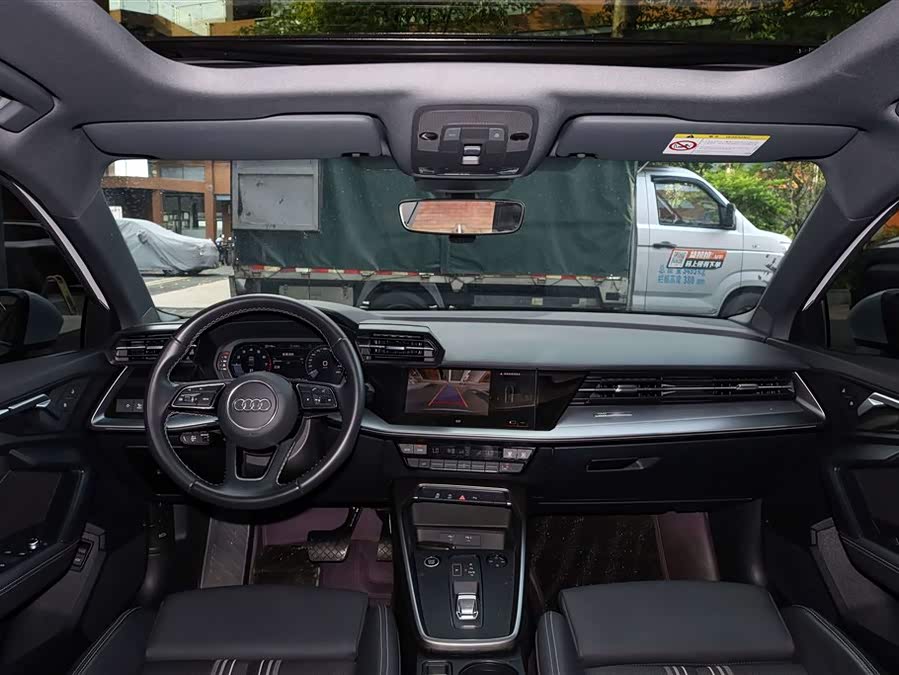 Audi A3 2024 A3L Limousine 35 TFSI Fashion Sport - zdjęcie 5