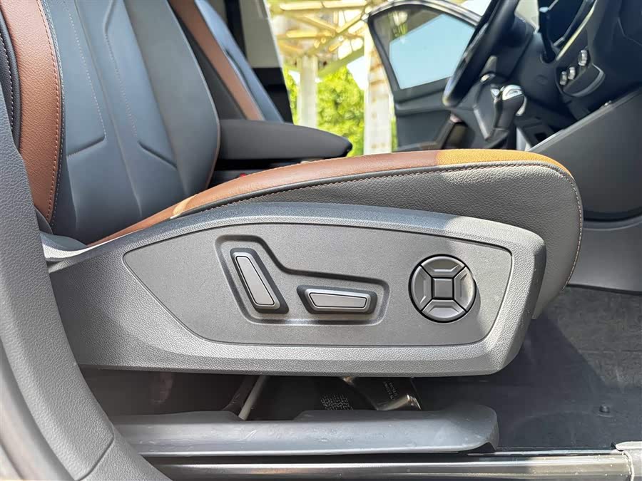 Audi Q3 2022 35 TFSI Fashion - zdjęcie 19