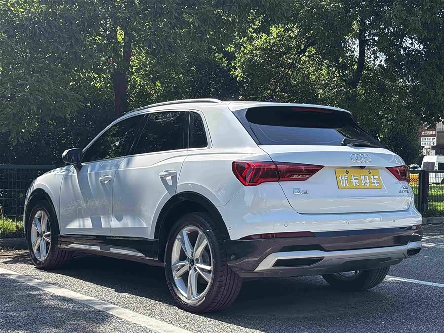 Audi Q3 2022 35 TFSI Fashion - zdjęcie 4