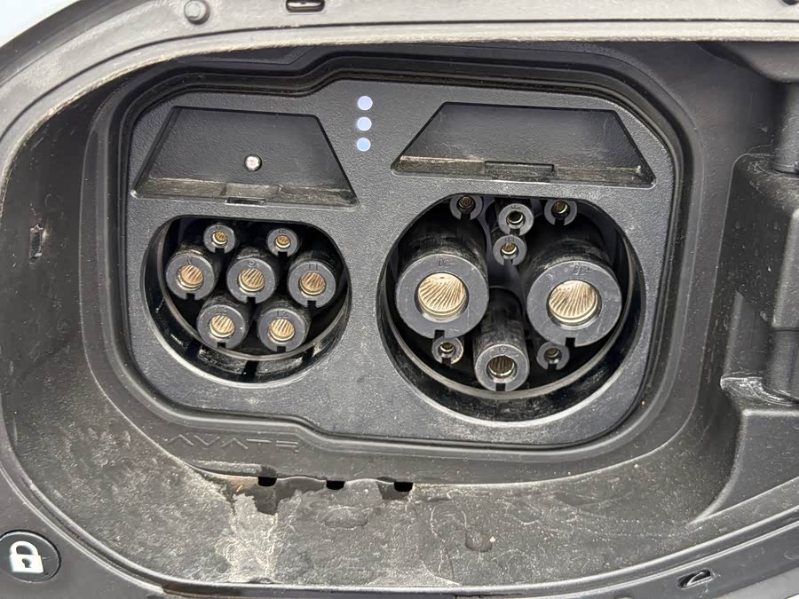 Avatr 12 2023 650 Tri-laser 4WD Performance - zdjęcie 18