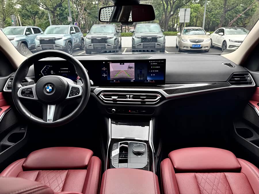BMW 3 Series 2024 325Li M Sport - zdjęcie 7