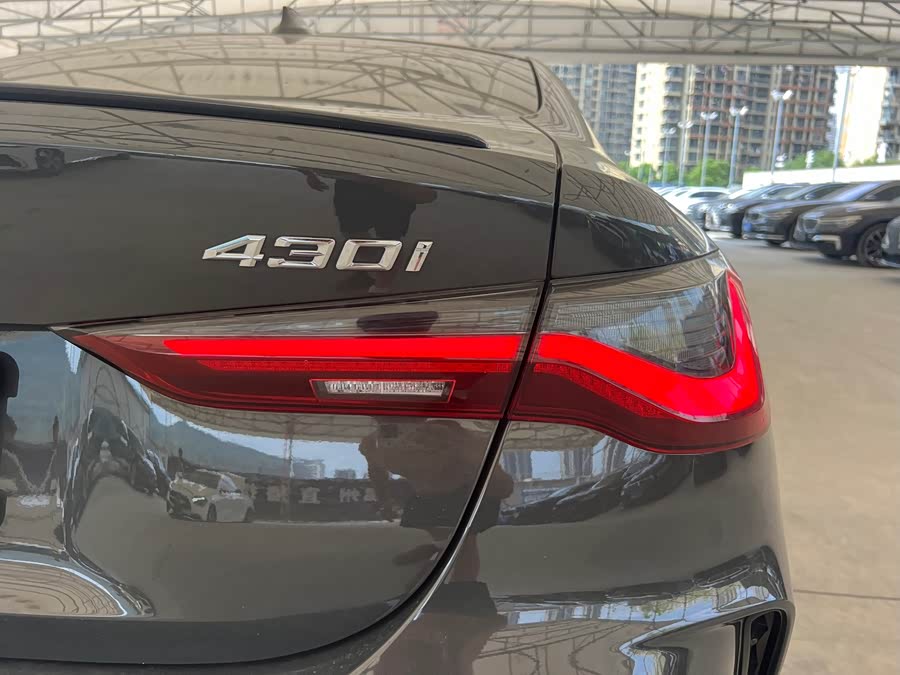 BMW 4 Series 2022 430i M Sport Night Package - zdjęcie 12