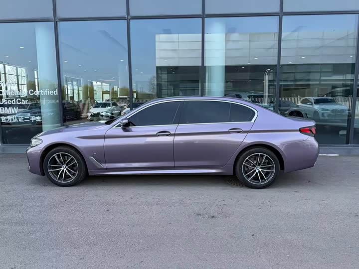 BMW 5 Series 2022 Facelift 525Li M Sport Package - zdjęcie 12